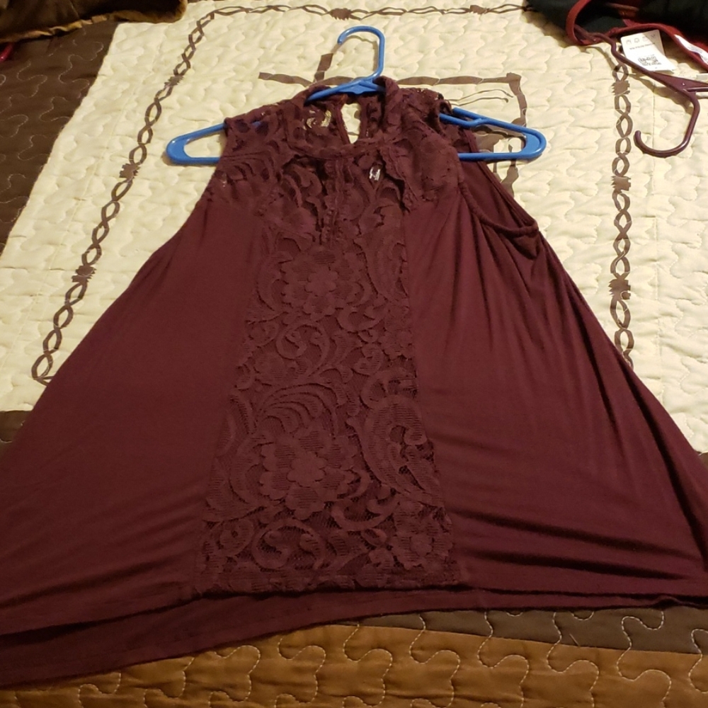 Vanity blouse - Picture 8 of 9